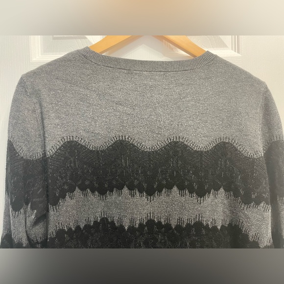 Banana Republic Women’s Sweater Lace Look Knit Black Size Medium Goth - Picture 9 of 9